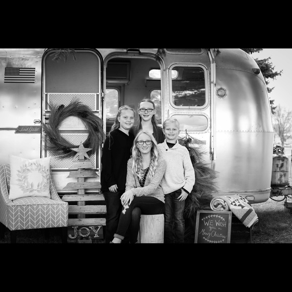 Meet your Posher, Amanda - Picture 5 of 7